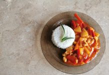 Sos słodko-kwaśny do ryżu