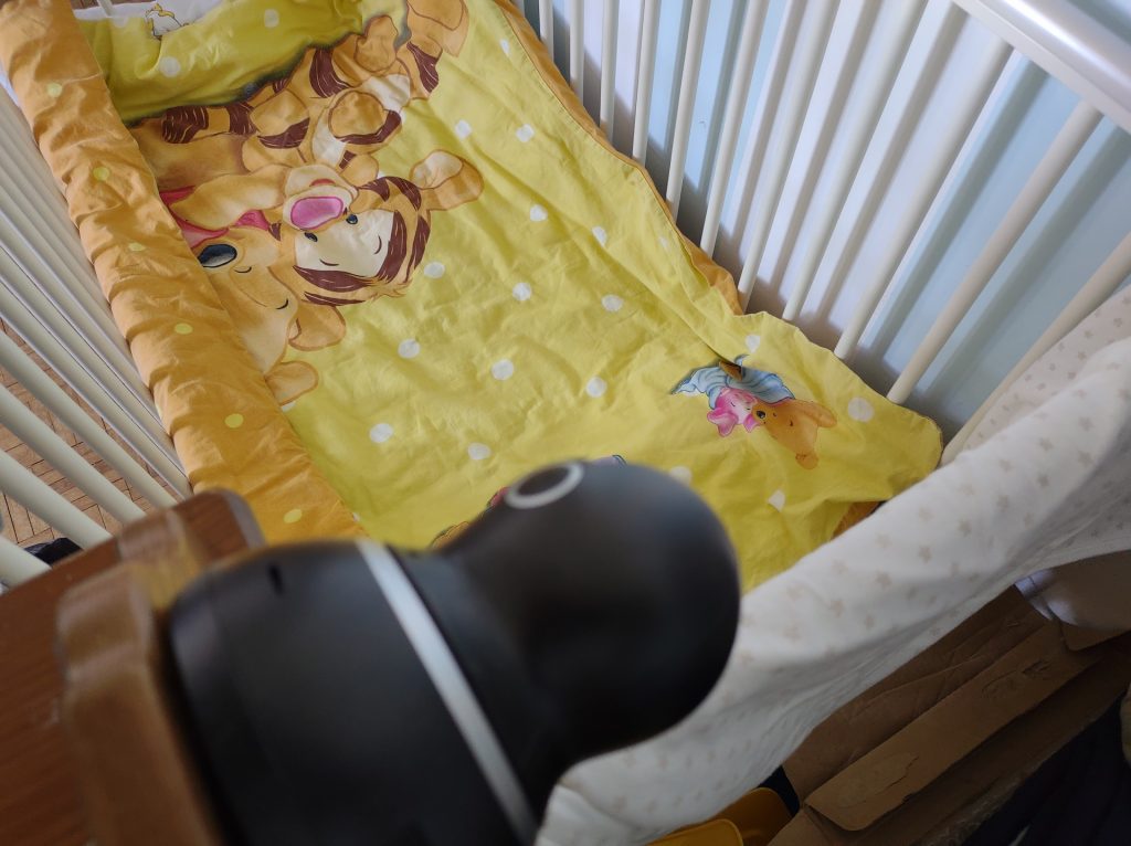 kamera do monitorowania snu dziecka